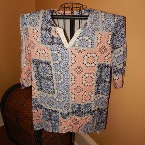 Ladies Style & Co 3/4 Tab Sleeve Tunic - Blouse - Top  Size XL  Multi-Color